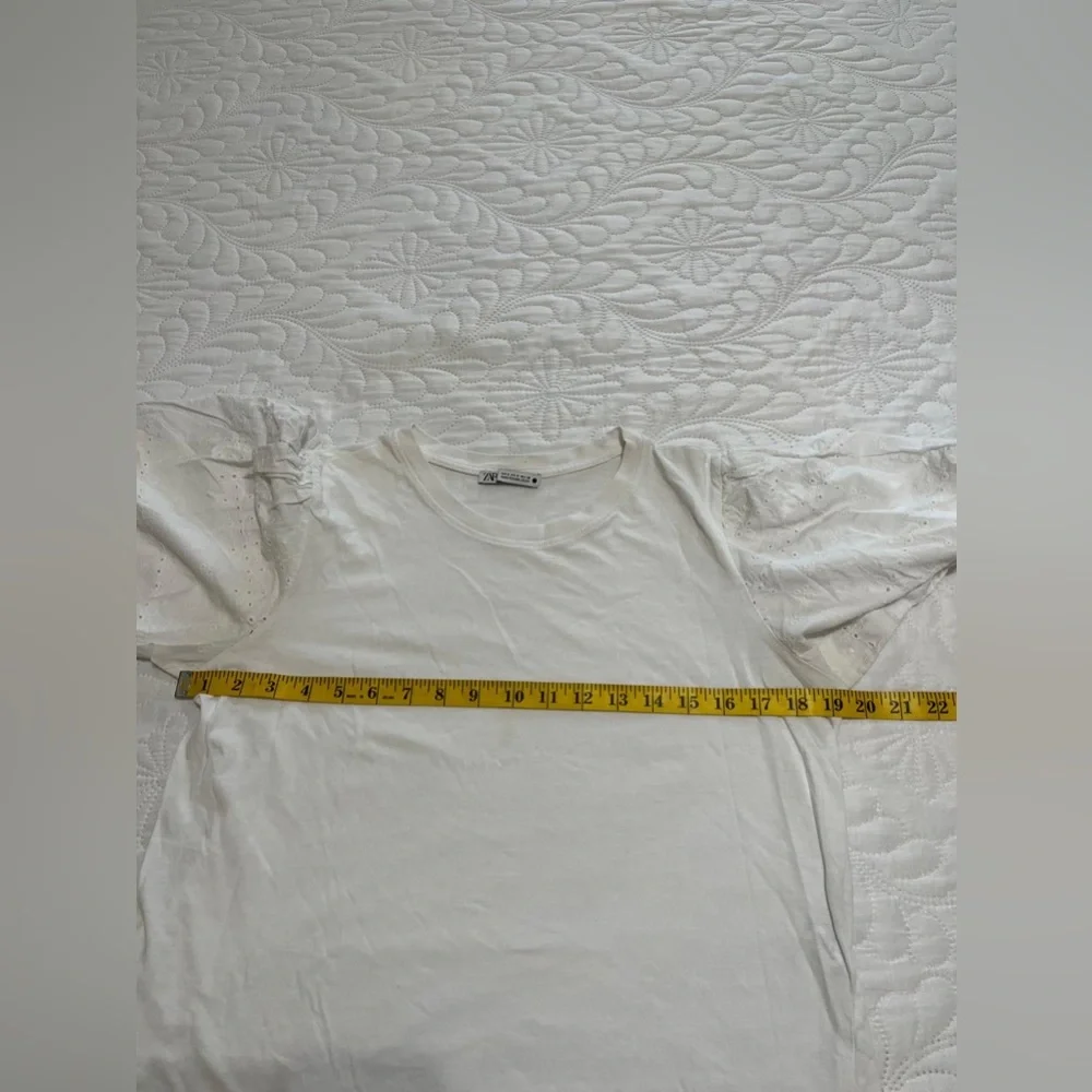(N) Zara White Puff Sleeve Top